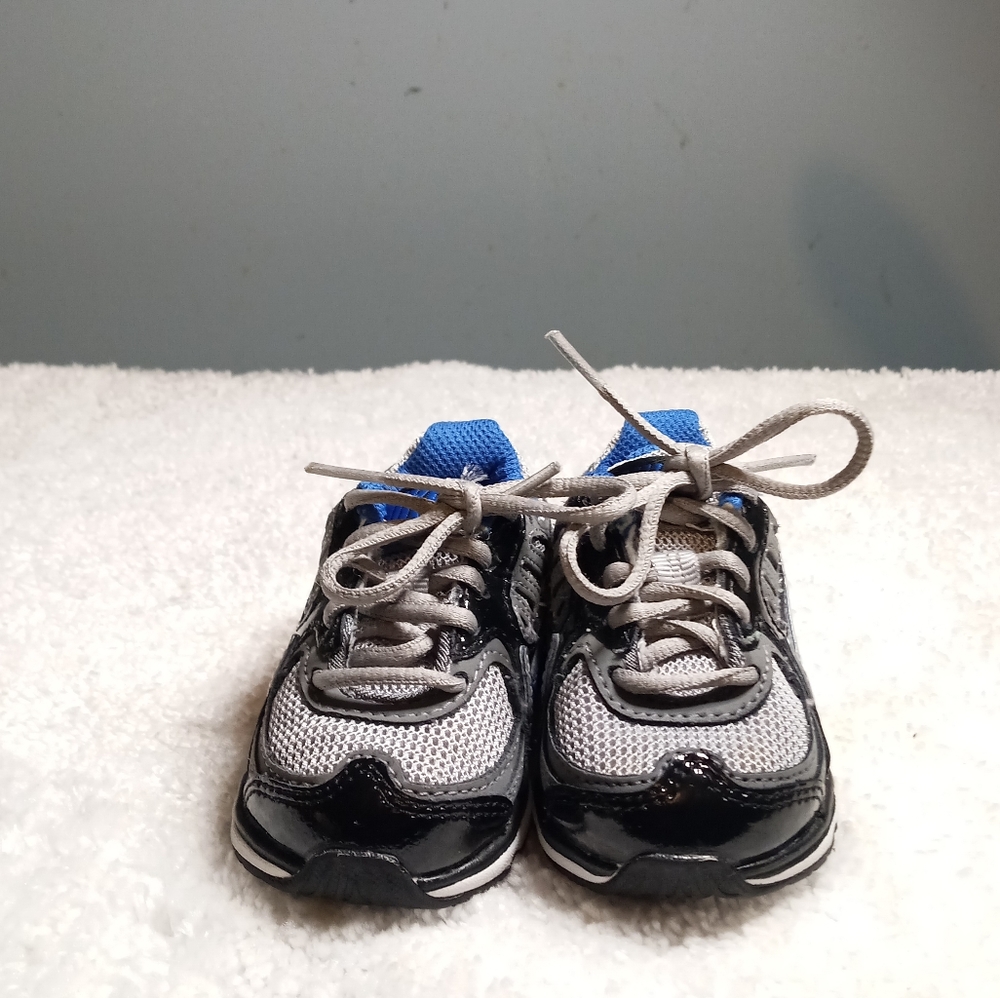 Baby Nike Shox Like New Size 4C